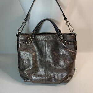 This vintage **Coach Brooke** hobo